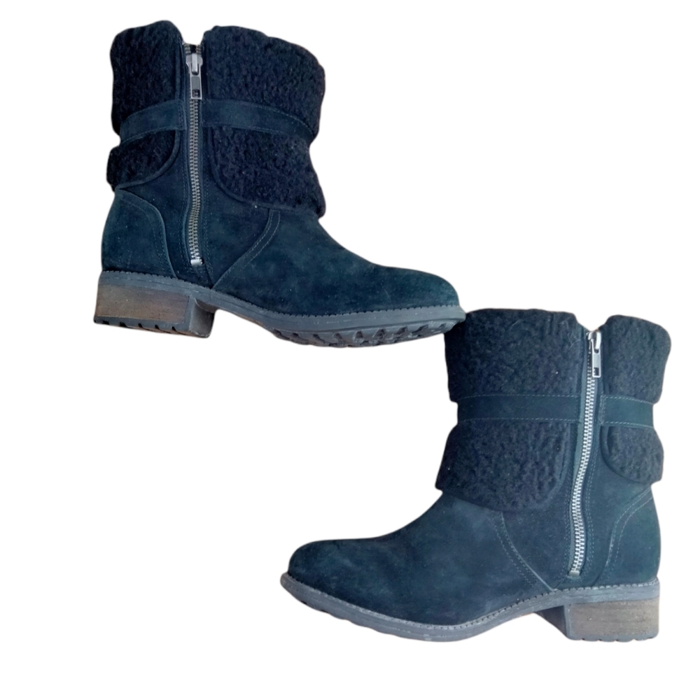 UGG Buckle Sheepskin Collared Suede Boots 1006039 Black Size 7.5 (38.5) Women's